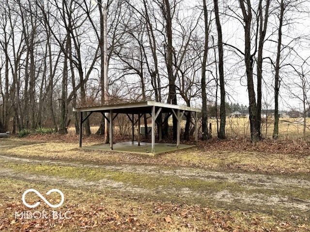 1301 N Maple Street, Veedersburg, IN 47987