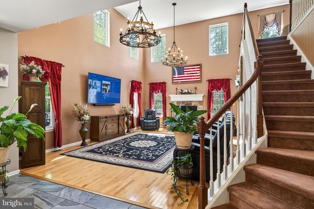 675 ROCK HILL RD, Quakertown, PA 18951