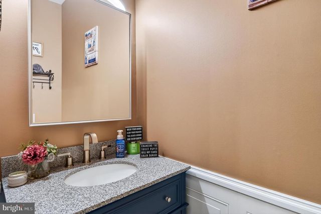 675 ROCK HILL RD, Quakertown, PA 18951