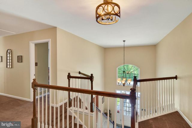 675 ROCK HILL RD, Quakertown, PA 18951