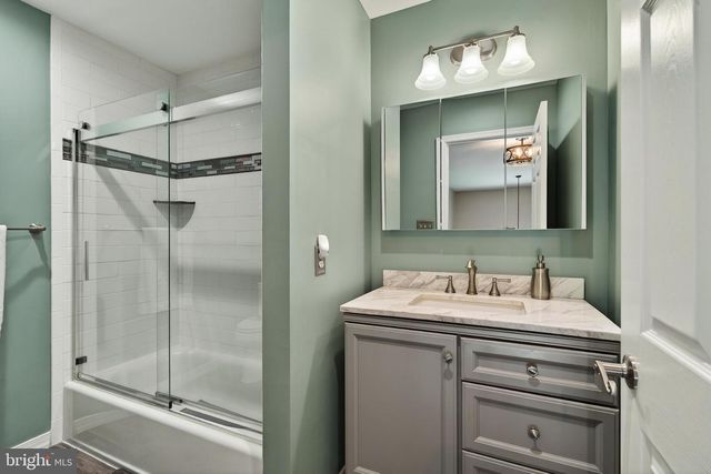 675 ROCK HILL RD, Quakertown, PA 18951