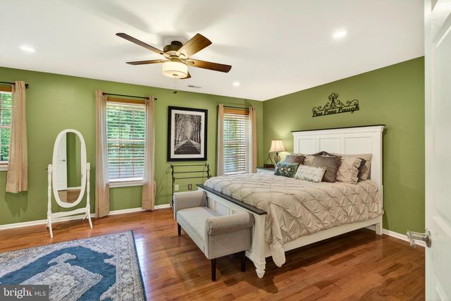 675 ROCK HILL RD, Quakertown, PA 18951