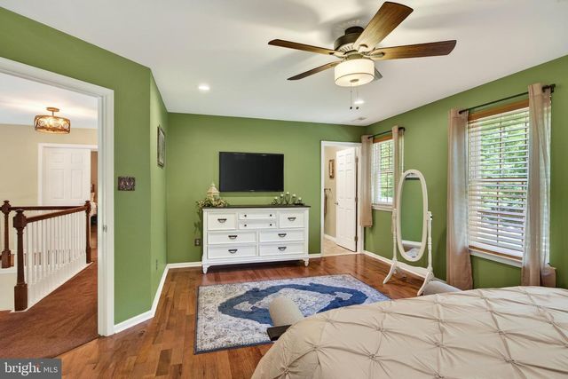 675 ROCK HILL RD, Quakertown, PA 18951