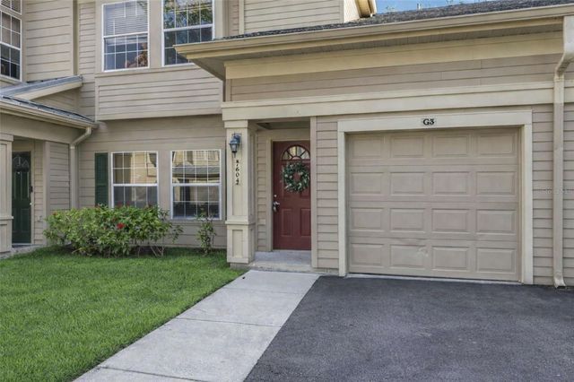 7604 PLANTATION CIRCLE 7604, University Park, FL 34201