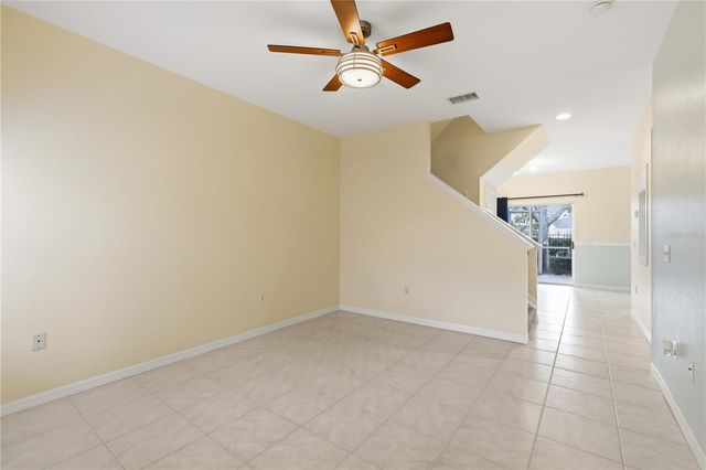 7604 PLANTATION CIRCLE 7604, University Park, FL 34201