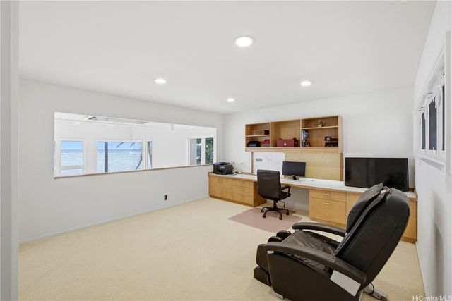 41-459 Kalanianaole Highway, Waimanalo, HI 96795