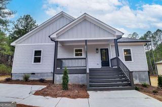 1198 Sunset Cove, Tignall, GA 30668
