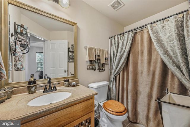 1133 WILBERFORCE CT, Capitol Heights, MD 20743