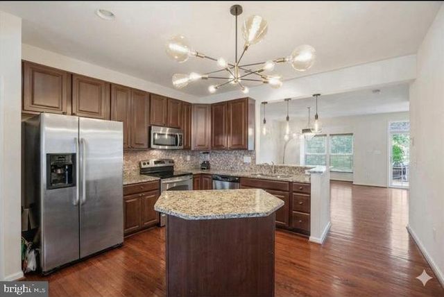 1133 WILBERFORCE CT, Capitol Heights, MD 20743