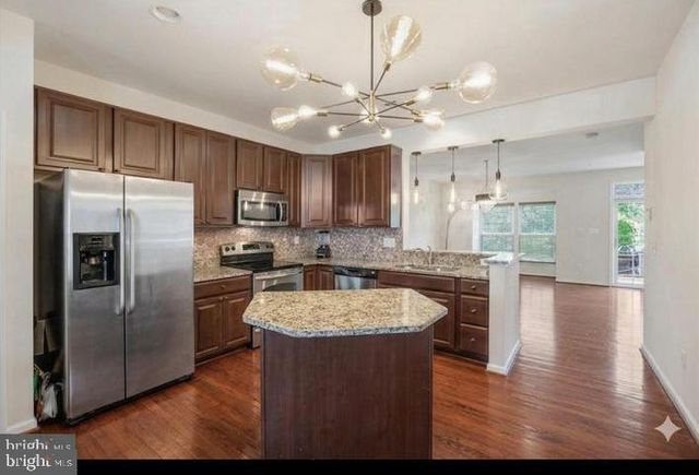 1133 WILBERFORCE CT, Capitol Heights, MD 20743