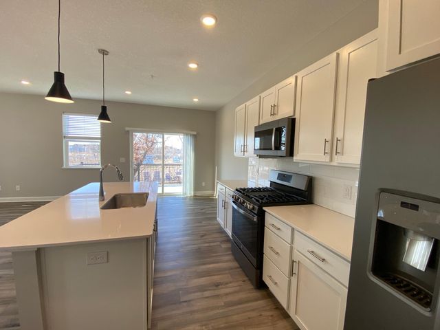 190 Jean Avenue N, Lake Elmo, MN 55042