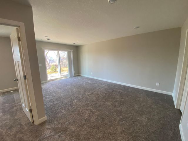 190 Jean Avenue N, Lake Elmo, MN 55042