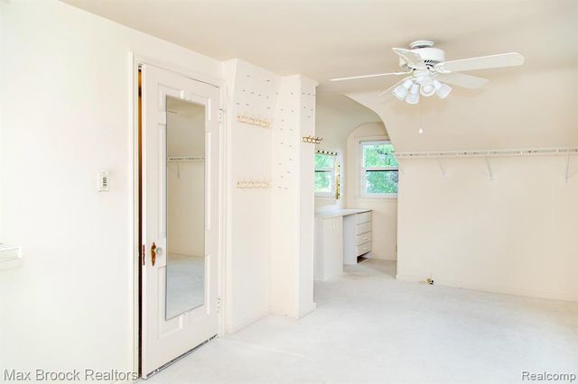 10145 Borgman Avenue, Huntington Woods, MI 48070