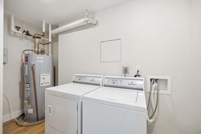 1 Huntington Ave 903, Boston, MA 02116