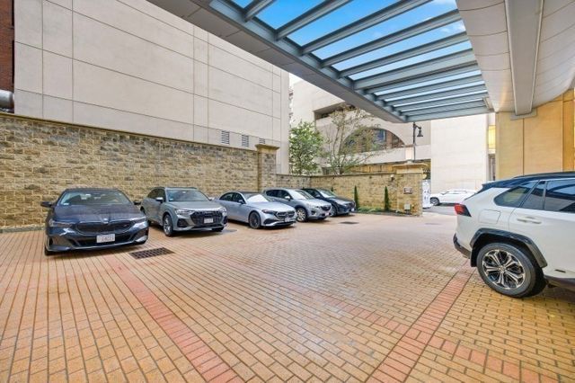 1 Huntington Ave 903, Boston, MA 02116