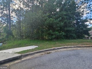7590 Sunridge Lane, Douglasville, GA 30135