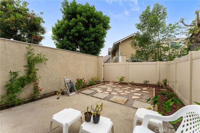 31 Golden Glen, Irvine, CA 92604
