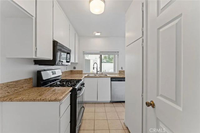 31 Golden Glen, Irvine, CA 92604