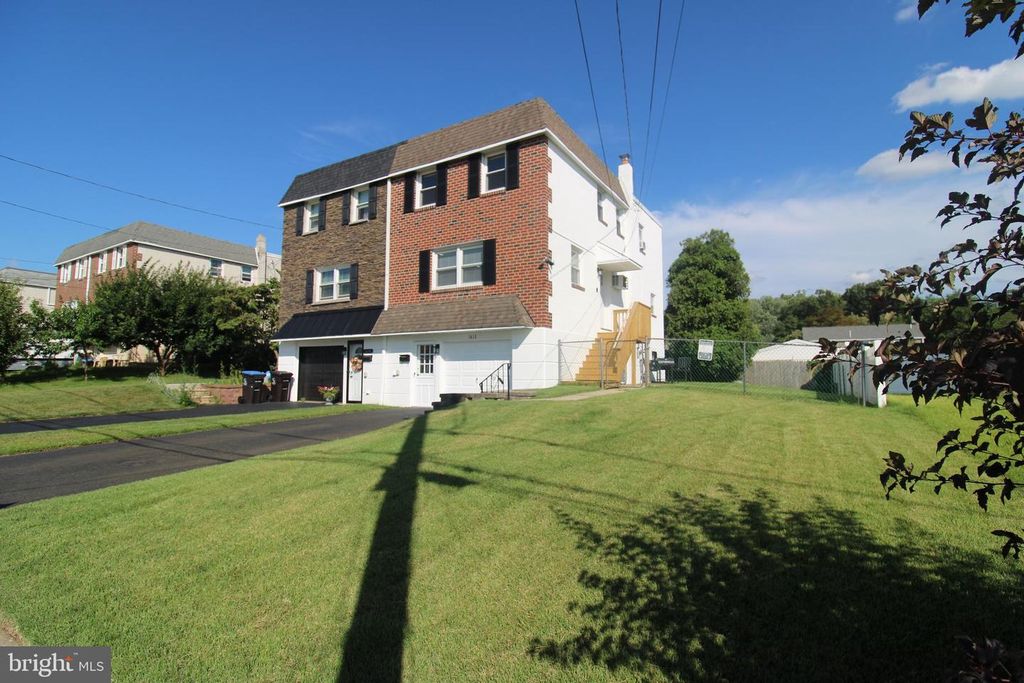 1612 TREMONT AVE, Norristown, PA 19401