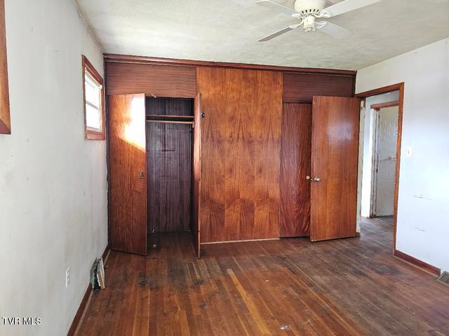 34520 Fleet Road, Glade Spring, VA 24340