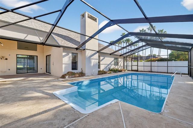 19200 PARK PLACE BOULEVARD, Eustis, FL 32736