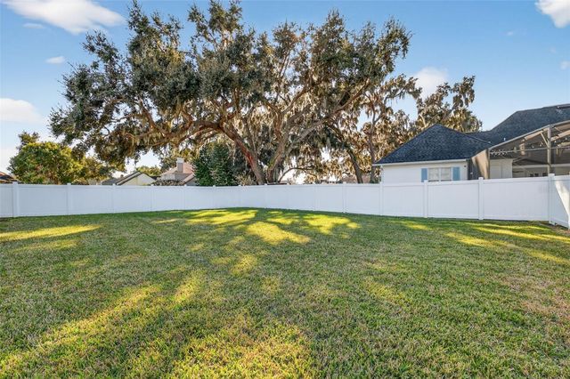 19200 PARK PLACE BOULEVARD, Eustis, FL 32736