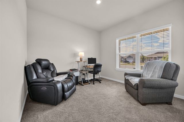 3325 Craven Drive, Coralville, IA 52241