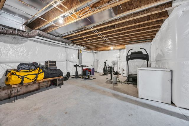 3325 Craven Drive, Coralville, IA 52241