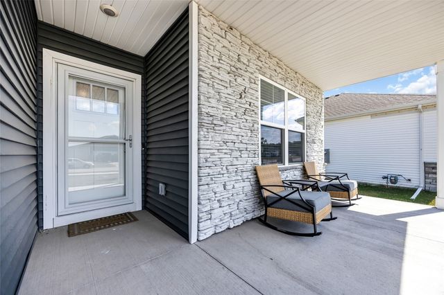 3325 Craven Drive, Coralville, IA 52241