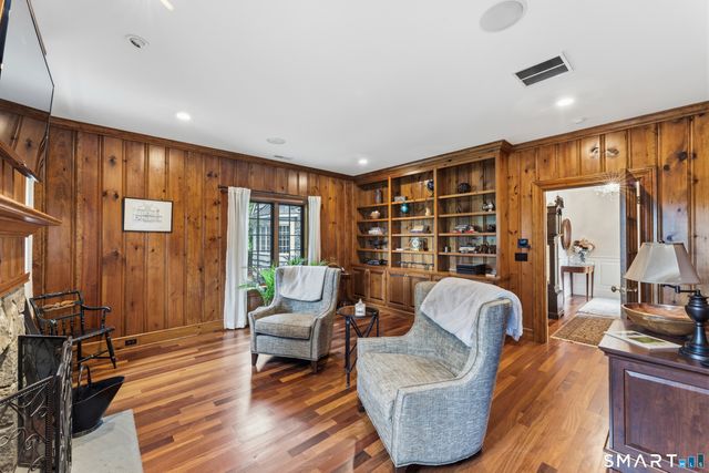 7 Taunton Lane, Newtown, CT 06470