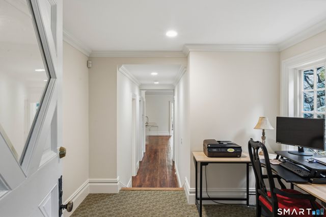 7 Taunton Lane, Newtown, CT 06470