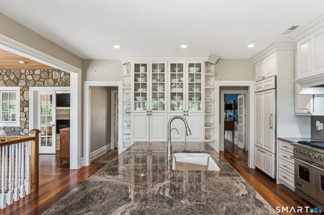 7 Taunton Lane, Newtown, CT 06470