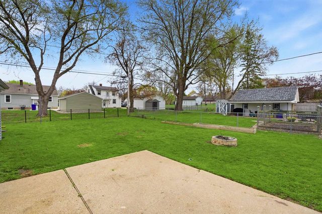 1802 S ADAMS STREET, Appleton, WI 54915