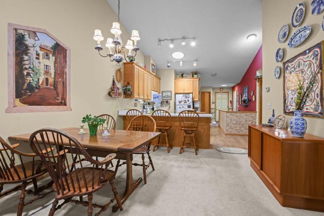 801 White Oak Court, New Brighton, MN 55112