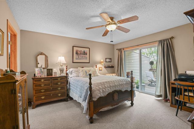 801 White Oak Court, New Brighton, MN 55112