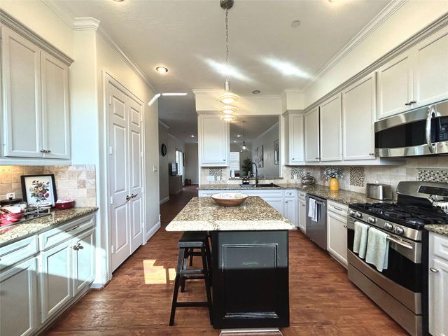 2609 Riverside Drive C, Houston, TX 77004