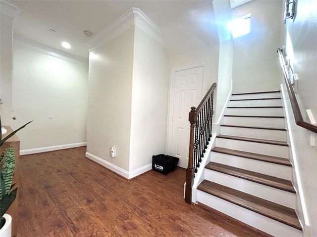 2609 Riverside Drive C, Houston, TX 77004