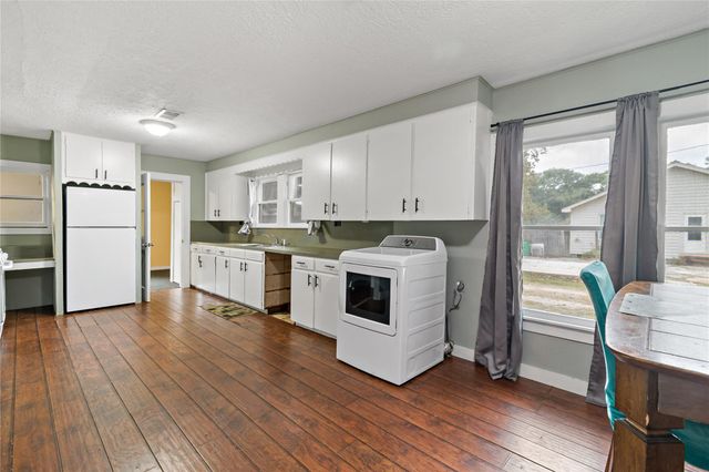 1003 Bob Smith Road, Baytown, TX 77521