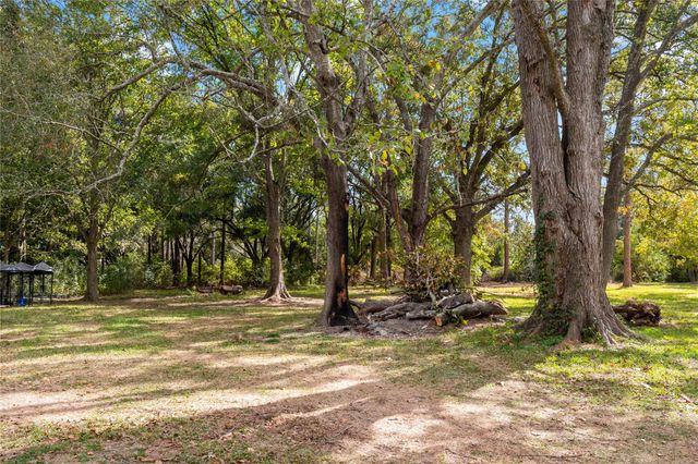 1003 Bob Smith Road, Baytown, TX 77521