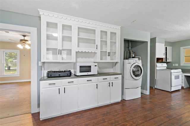 1003 Bob Smith Road, Baytown, TX 77521