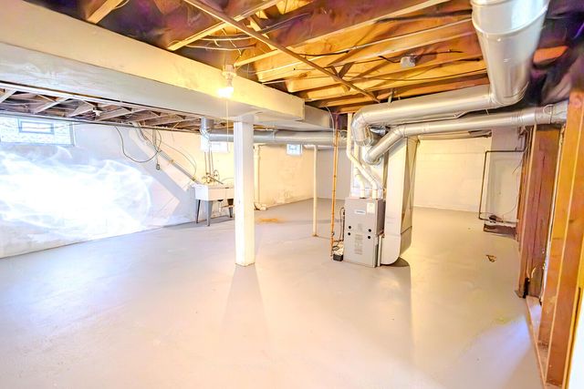 2525 Reynolds Street, Muskegon Heights City, MI 49444