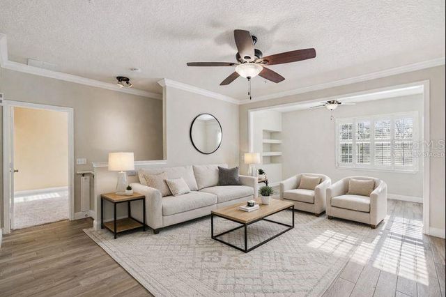 316 SOUTHERN PECAN CIRCLE 206, Winter Garden, FL 34787