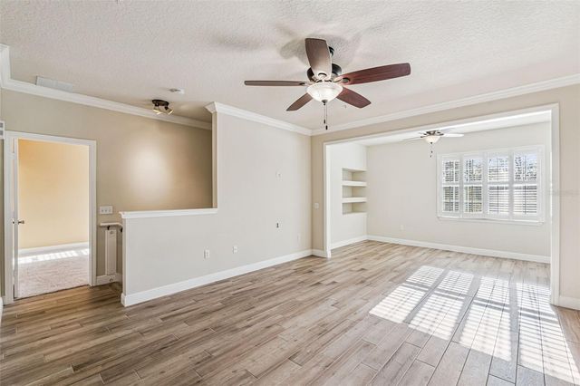 316 SOUTHERN PECAN CIRCLE 206, Winter Garden, FL 34787