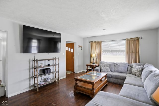 1302 N Franklin Road, Indianapolis, IN 46219