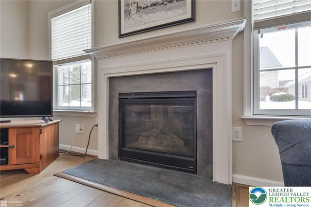 5444 Loyal Drive, Hanover Twp, PA 18017