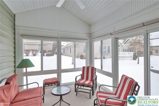 5444 Loyal Drive, Hanover Twp, PA 18017