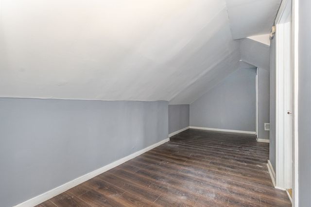 10001 S Wentworth Avenue, Chicago, IL 60628