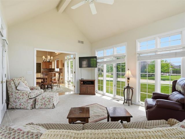 59759 Glacier Ridge, Washington, MI 48094