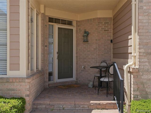 59759 Glacier Ridge, Washington, MI 48094