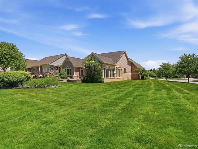 59759 Glacier Ridge, Washington, MI 48094